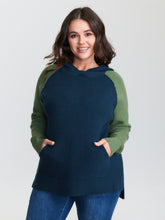Colorblock Hooded Raglan Sleeve Pullover