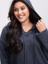 Straight-Sleeve Hooded Solid Pullover