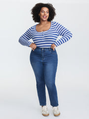 Mid-Rise Curve-Flattering Boyfriend Jeans