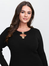 Metallic Floral Detail Cut-Out Pullover
