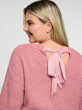Supersoft Stretchy Bowtie Back Textured Pullover