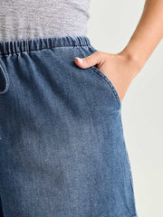 Stretchy Drawstring Elastic Waist Denim Shorts