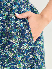 Floral Print Rope Tie Waist Shorts